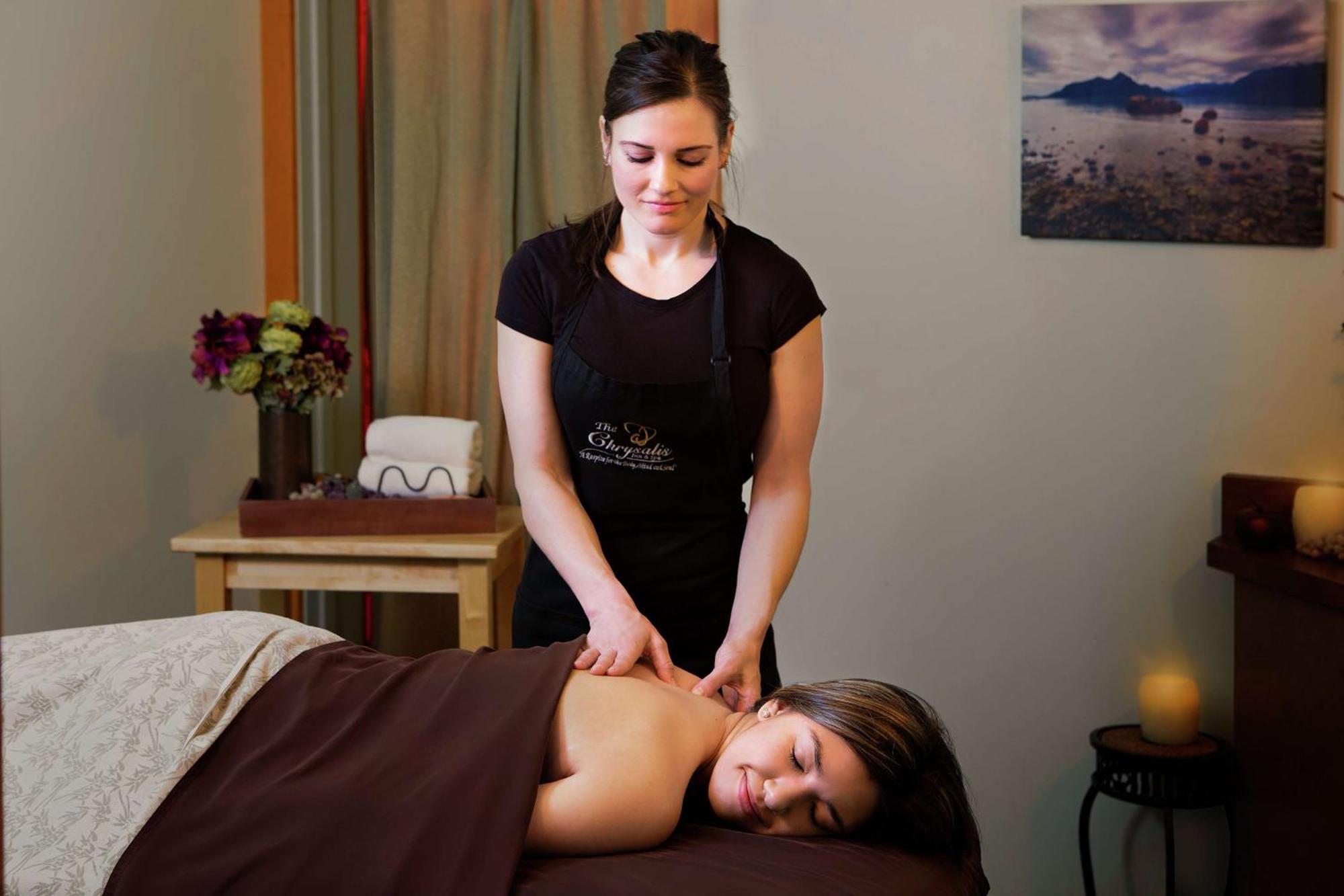 Chrysalis Inn & Spa Bellingham, Curio Collection By Hilton Bagian luar foto