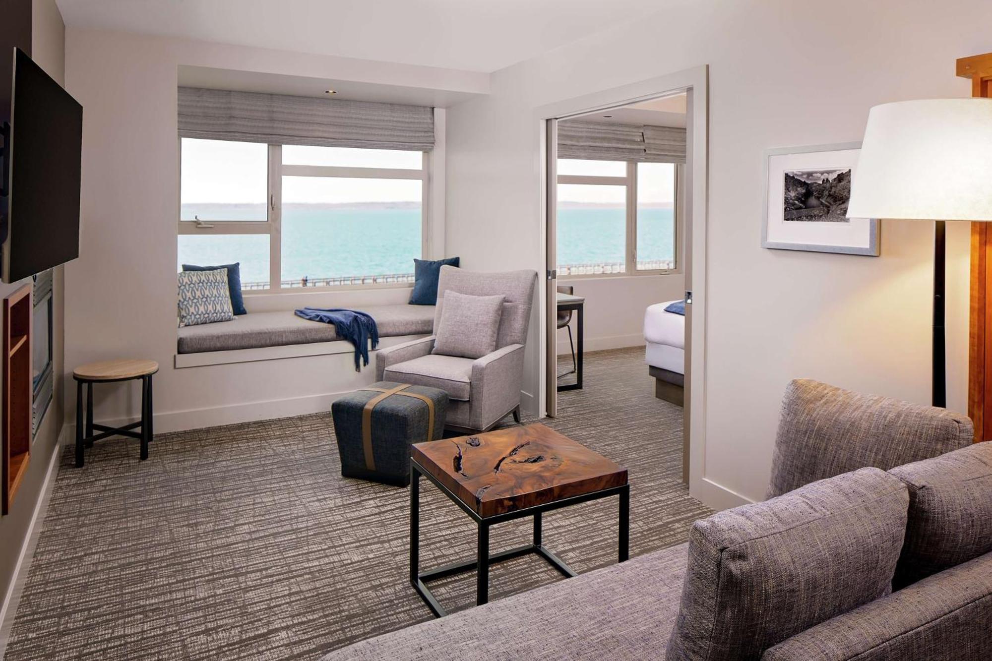 Chrysalis Inn & Spa Bellingham, Curio Collection By Hilton Bagian luar foto
