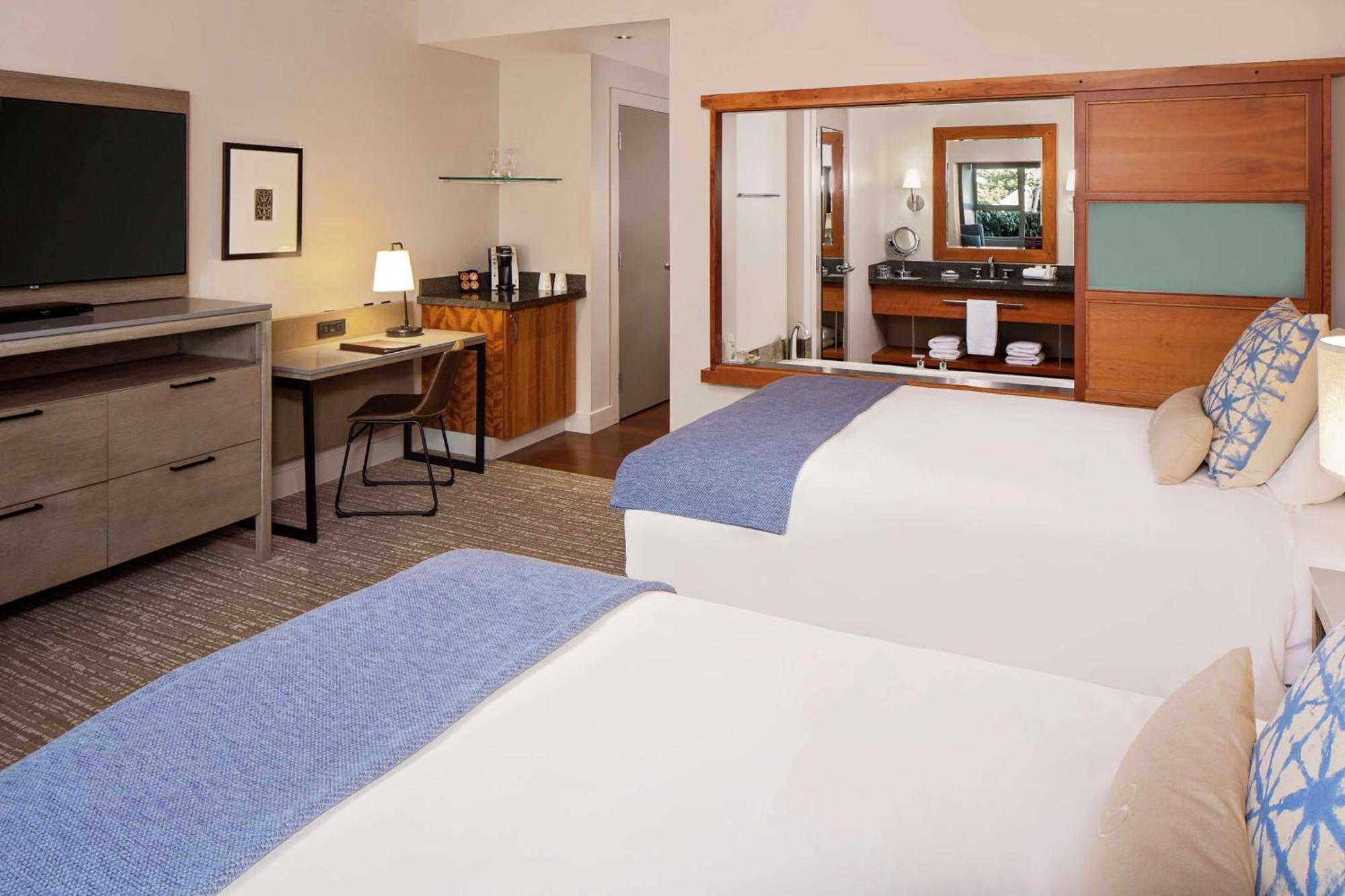 Chrysalis Inn & Spa Bellingham, Curio Collection By Hilton Bagian luar foto