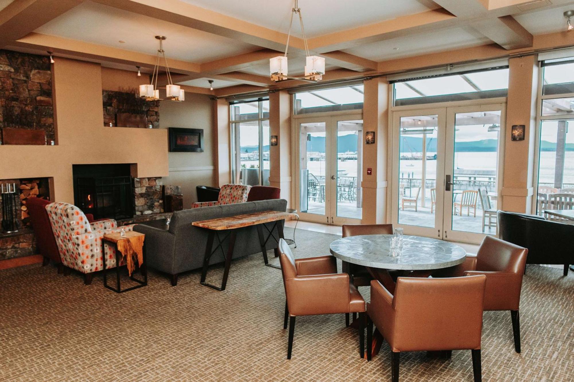 Chrysalis Inn & Spa Bellingham, Curio Collection By Hilton Bagian luar foto